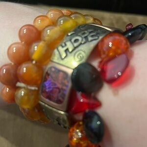 Bracelet Bundle – 4-Piece Stretch Bracelet Set (Orange, Red, Multicolor “HOPE”)